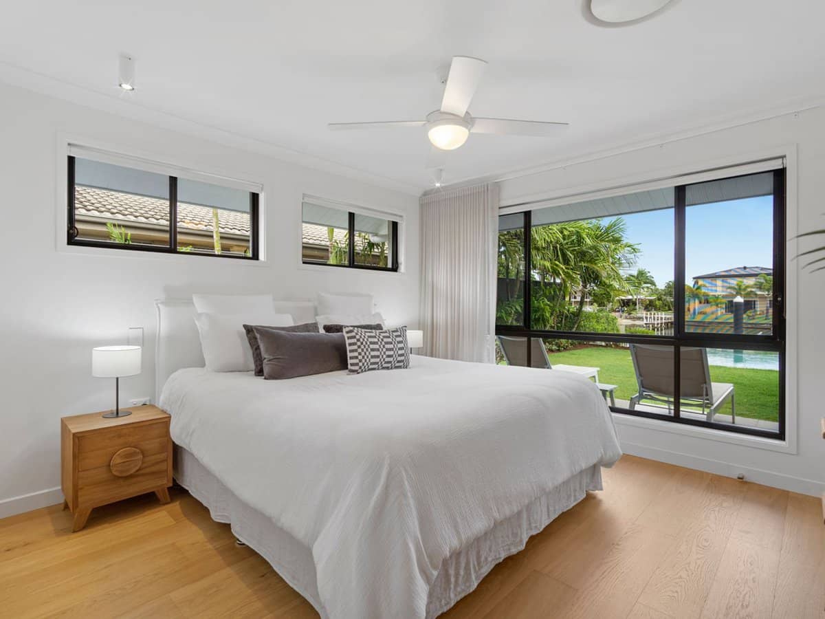 6 Drysdale Place, PARADISE POINT - Thumbnail 11