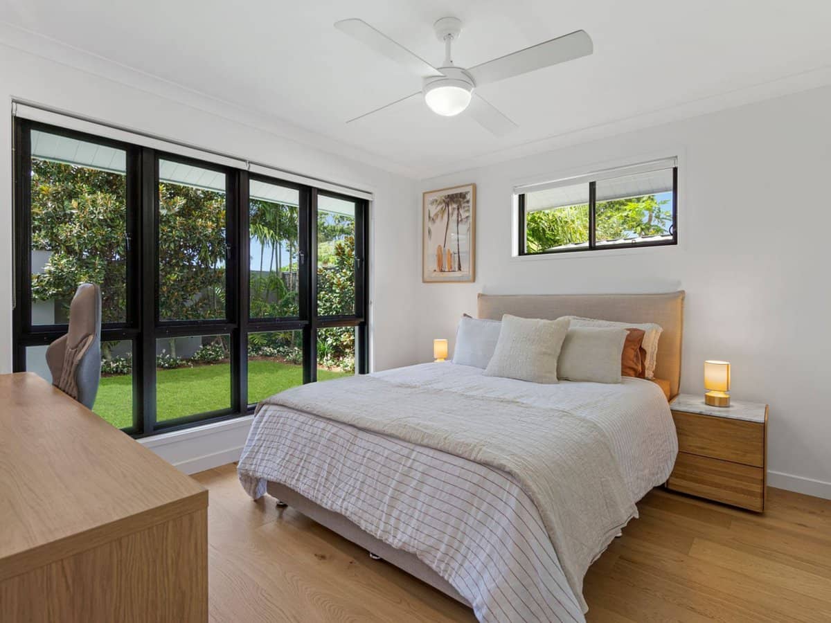 6 Drysdale Place, PARADISE POINT - Thumbnail 13