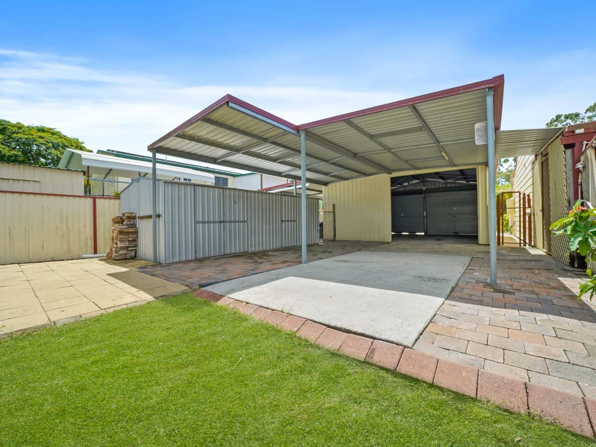 17 Sharon Drive, EAGLEBY - Thumbnail 14