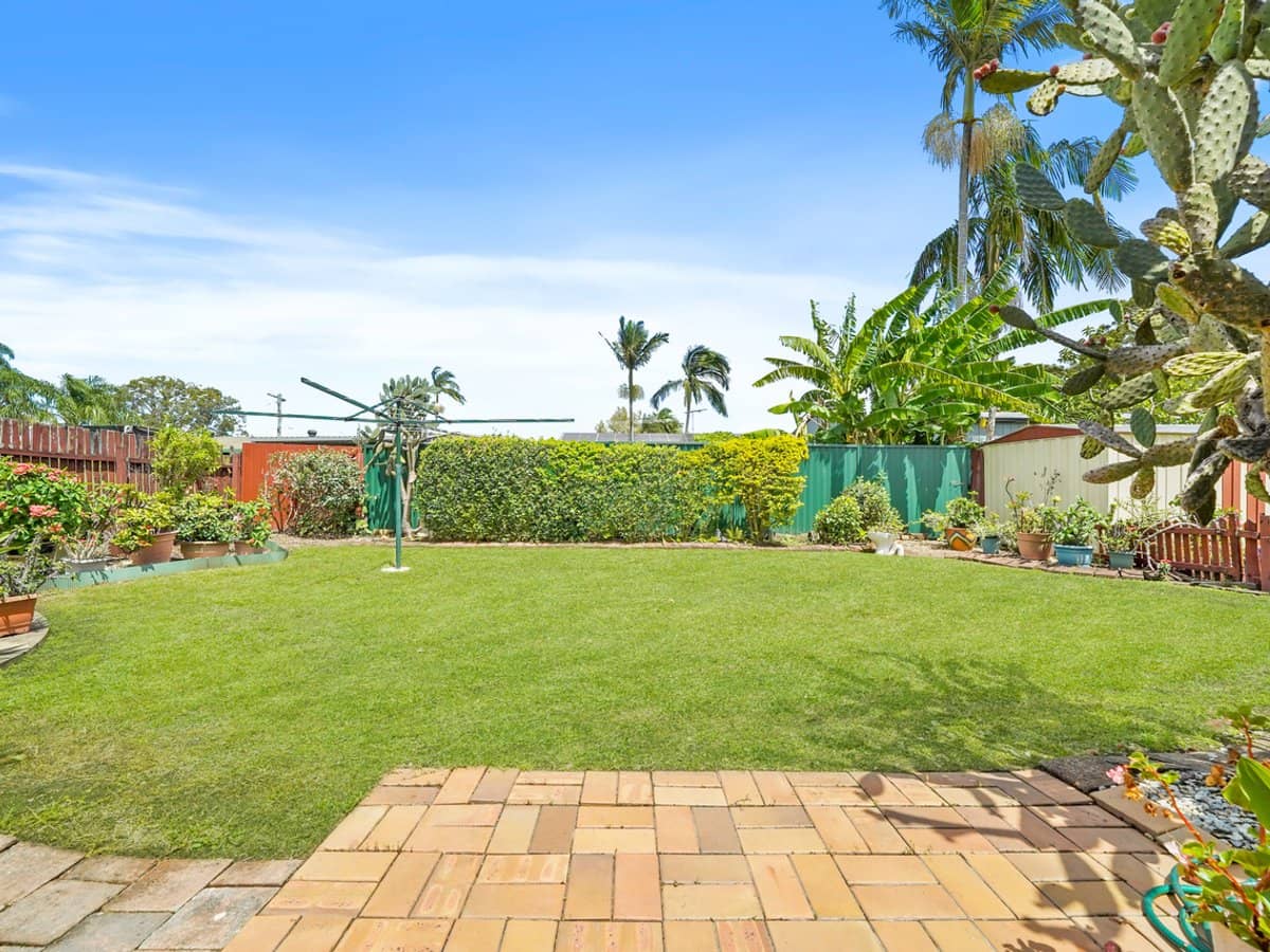 17 Sharon Drive, EAGLEBY - Thumbnail 15