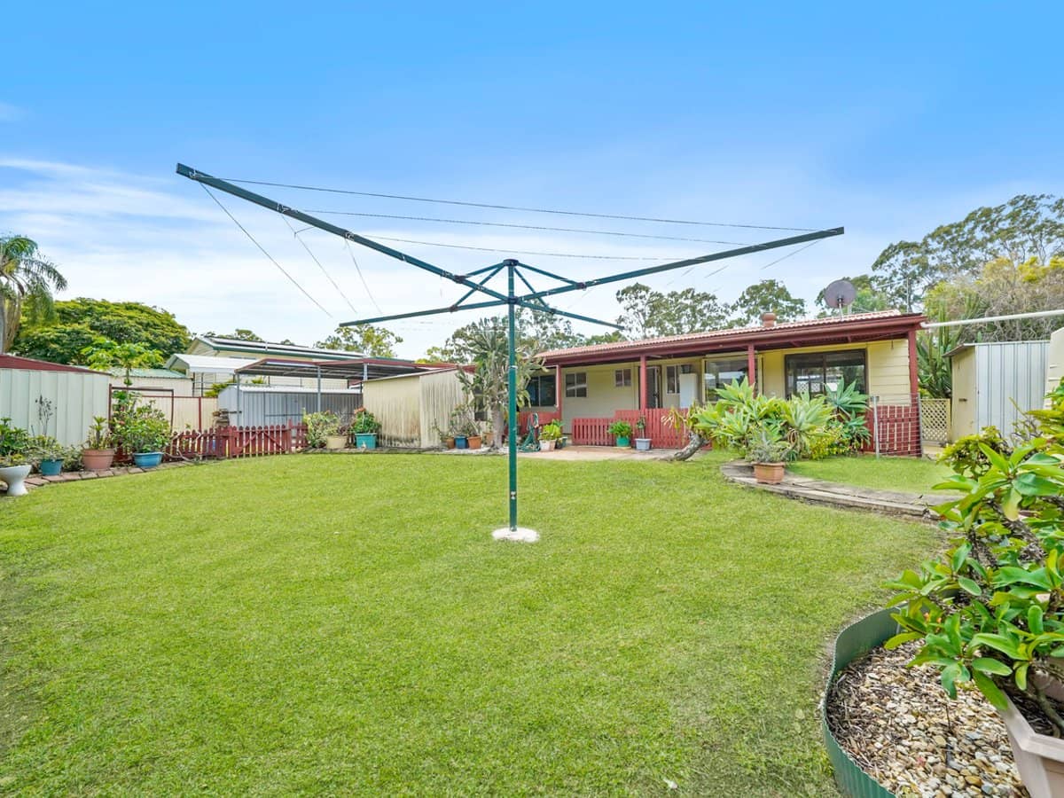 17 Sharon Drive, EAGLEBY - Thumbnail 16