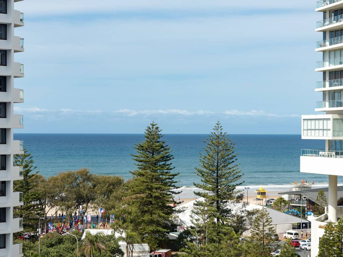 15 Victoria Avenue, Broadbeach QLD, Australia, BROADBEACH - Thumbnail 2