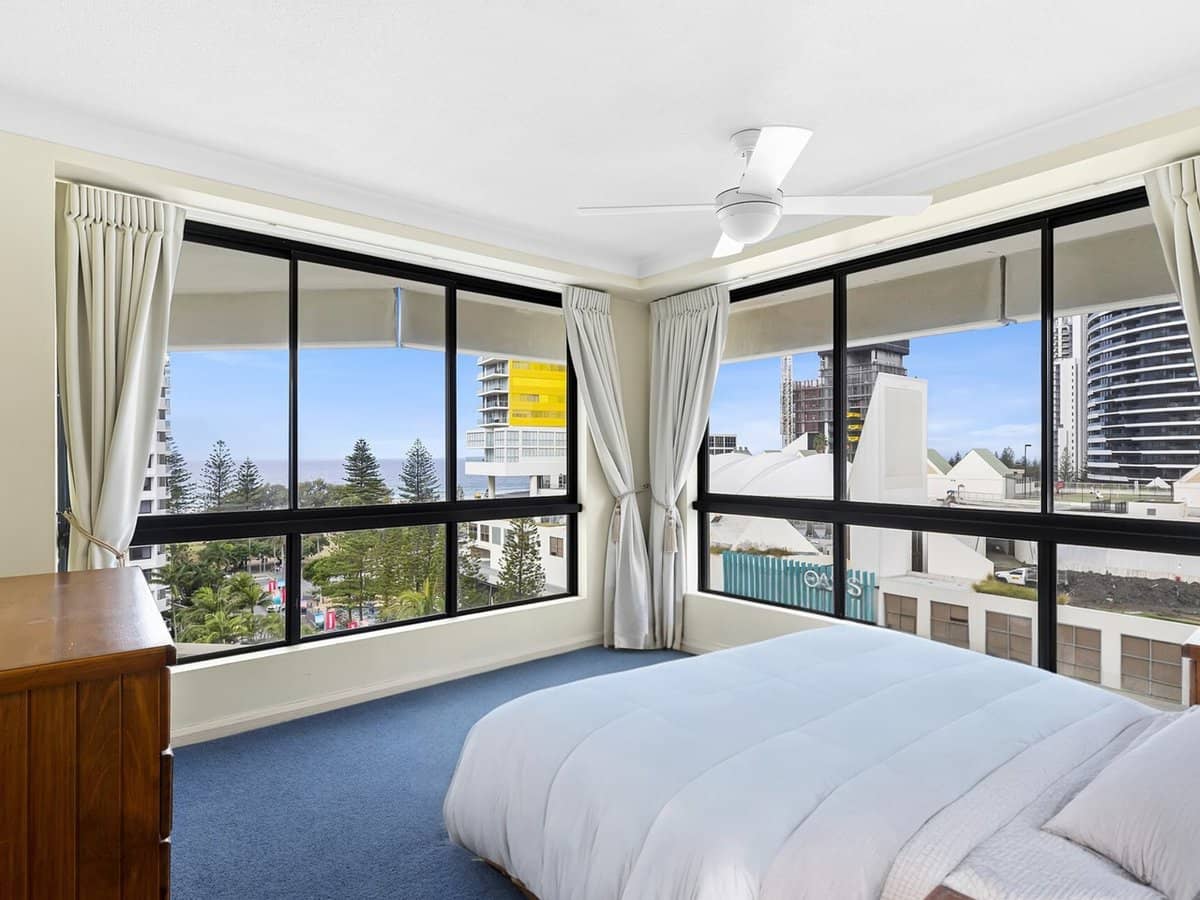 15 Victoria Avenue, Broadbeach QLD, Australia, BROADBEACH - Thumbnail 8