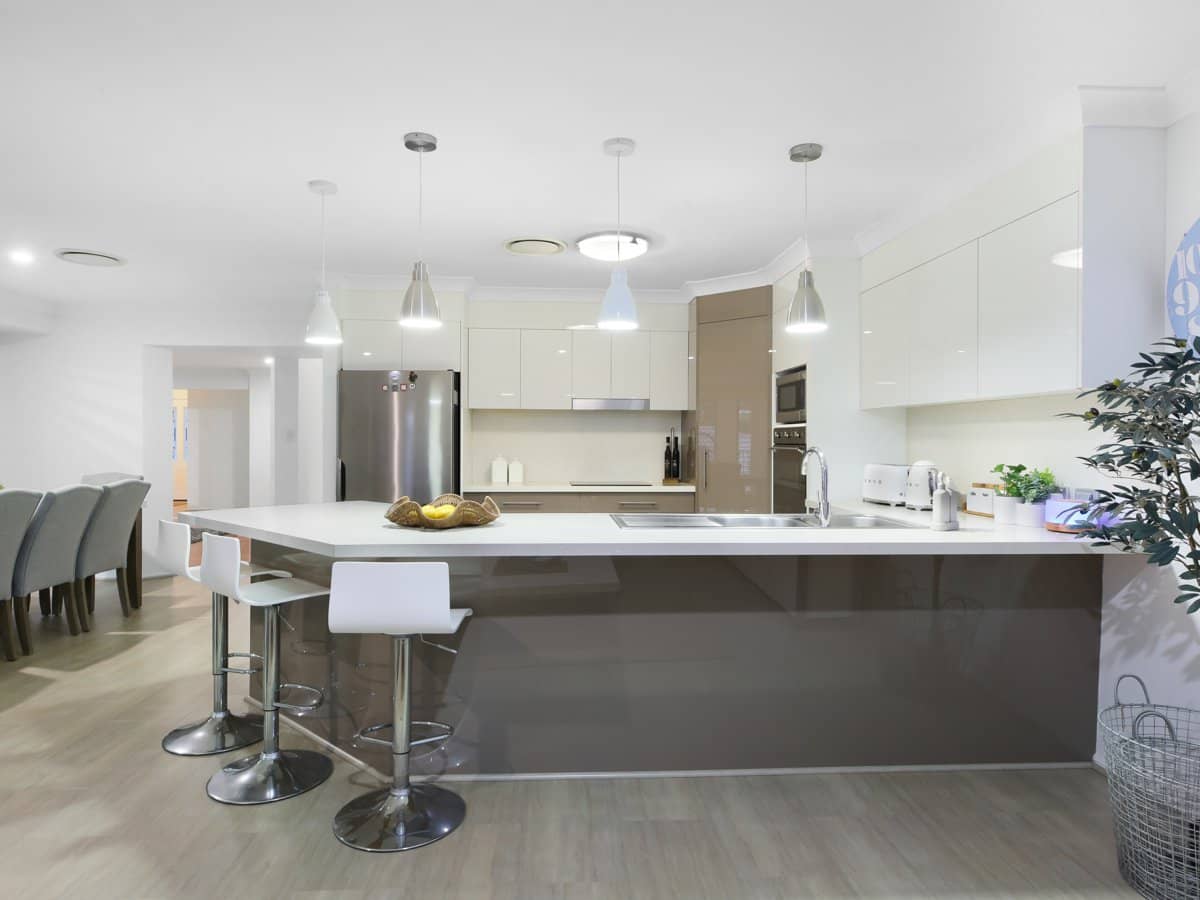 5 Fulmar Place, BURLEIGH WATERS - Thumbnail 14