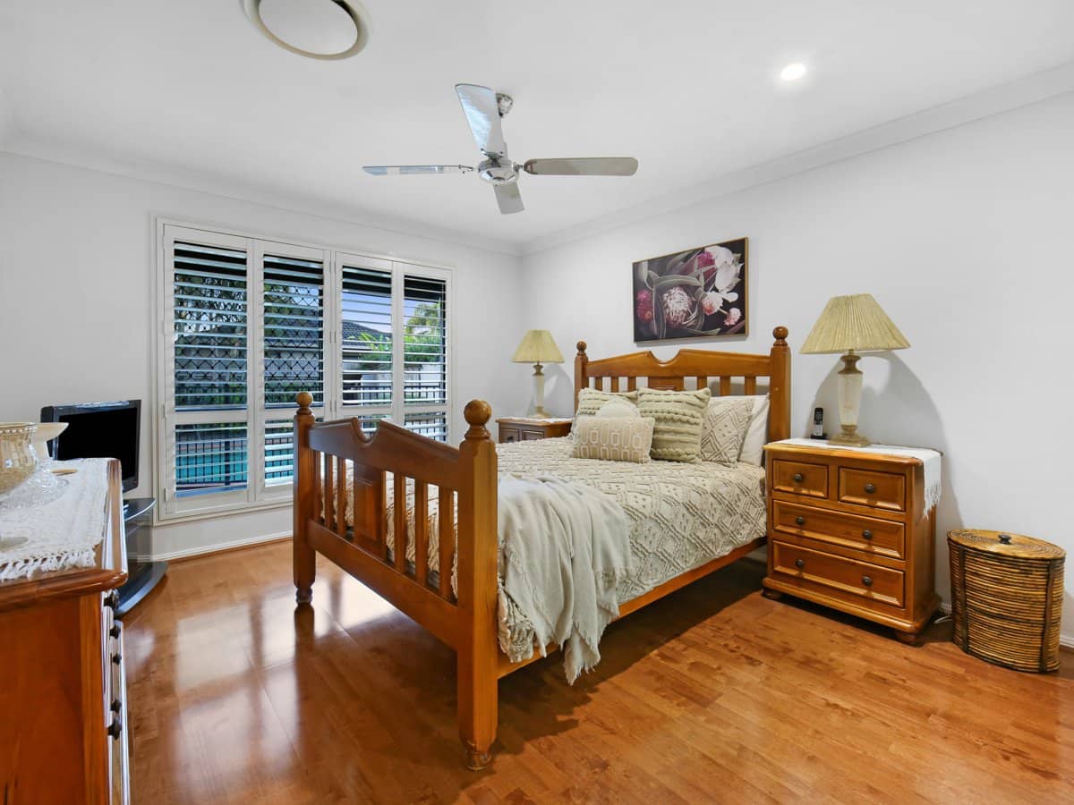 5 Fulmar Place, BURLEIGH WATERS - Thumbnail 20
