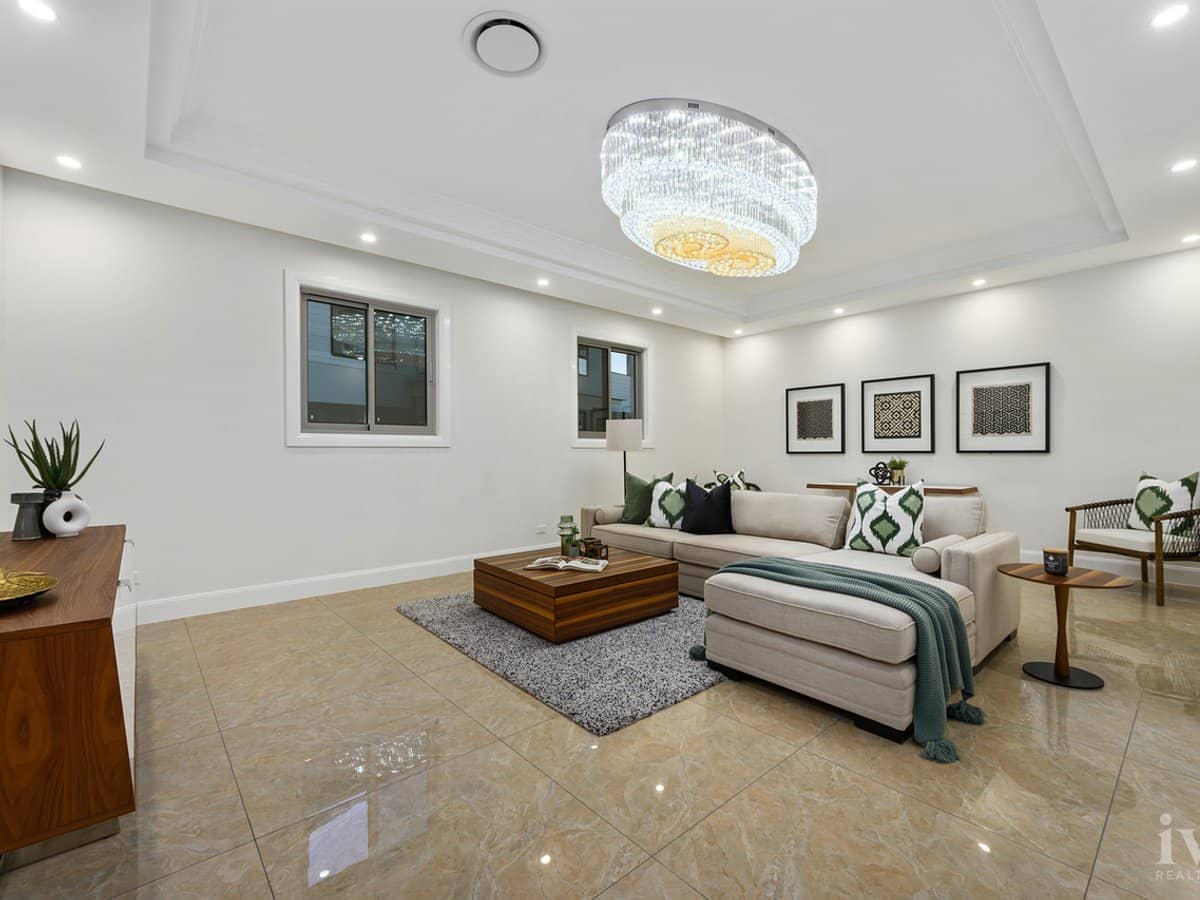 22 Erave Avenue, Runaway Bay - Thumbnail 5