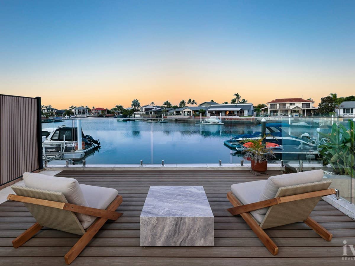 22 Erave Avenue, Runaway Bay - Thumbnail 14