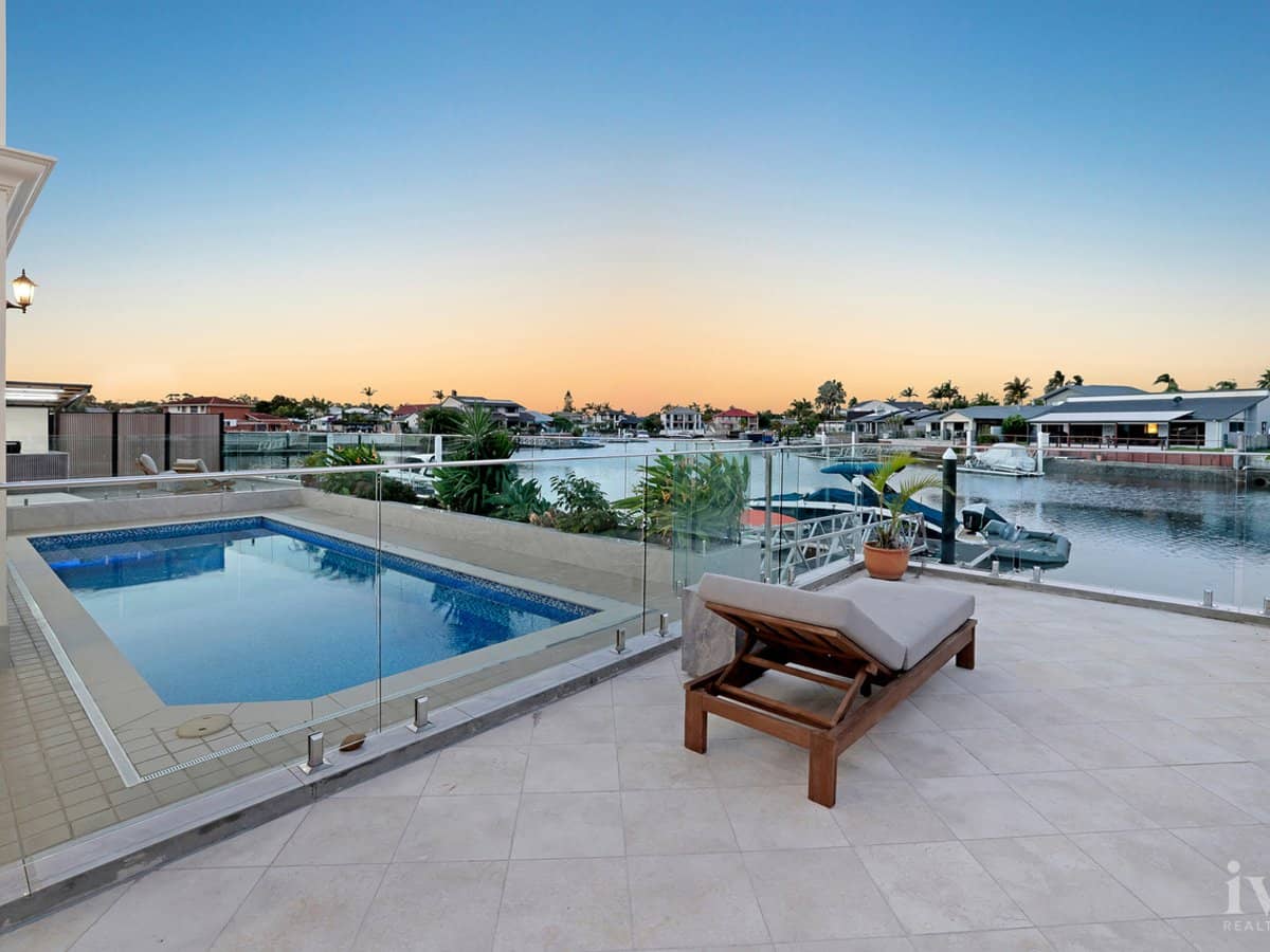 22 Erave Avenue, Runaway Bay - Thumbnail 18