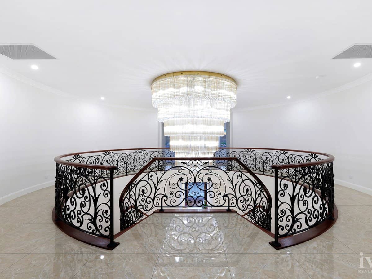 22 Erave Avenue, Runaway Bay - Thumbnail 19