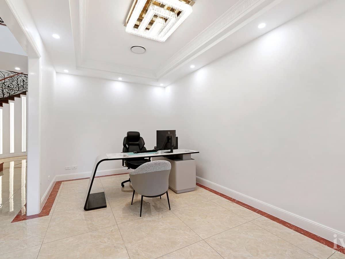 22 Erave Avenue, Runaway Bay - Thumbnail 29