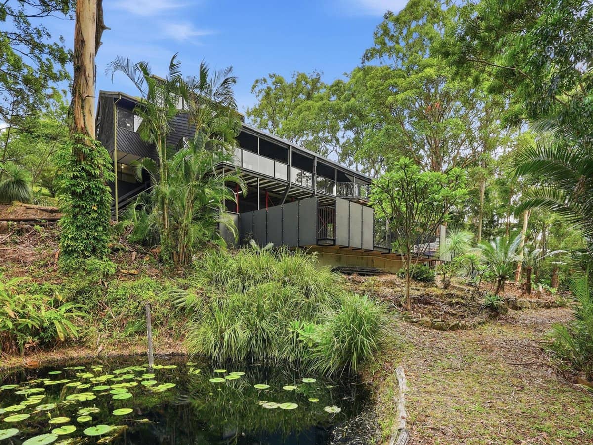 135 Simpsons Road, ELANORA - Thumbnail 25