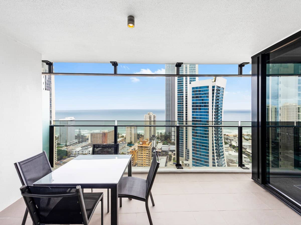 9 Ferny Avenue, SURFERS PARADISE - Thumbnail 1