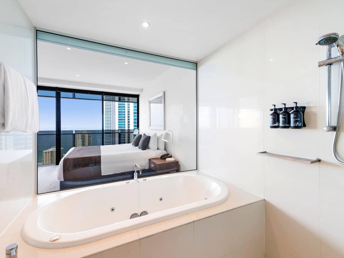 9 Ferny Avenue, SURFERS PARADISE - Thumbnail 11