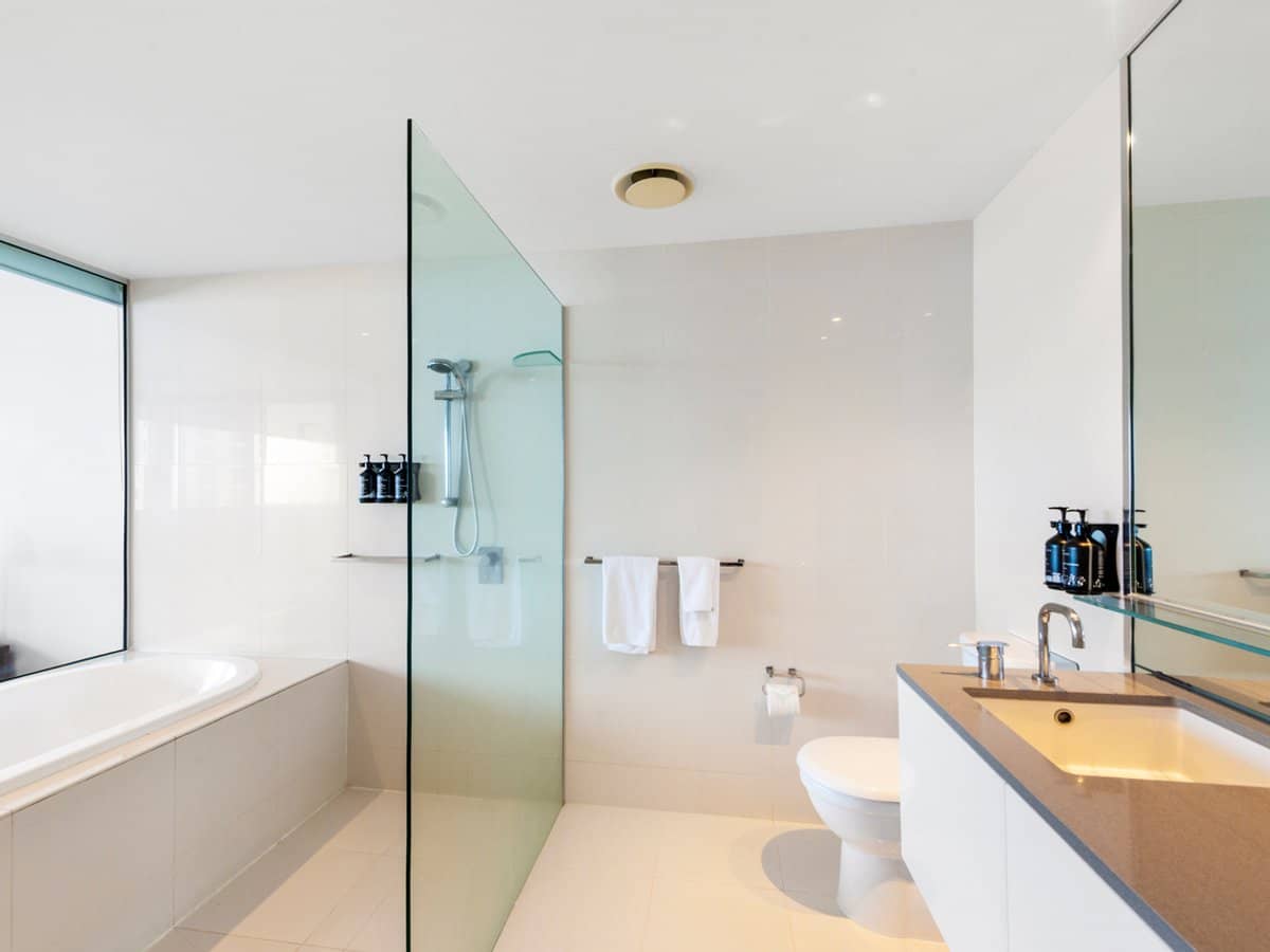 9 Ferny Avenue, SURFERS PARADISE - Thumbnail 12