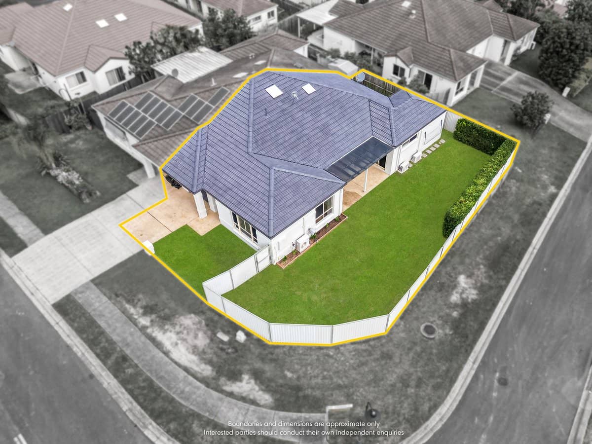 44 Ancona Street, CARRARA - Thumbnail 4