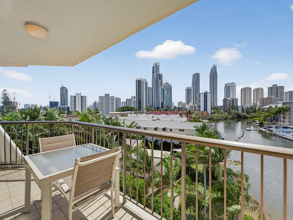 21 Peninsular Drive, SURFERS PARADISE - Thumbnail 1
