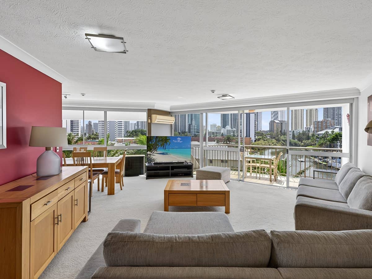 21 Peninsular Drive, SURFERS PARADISE - Thumbnail 8