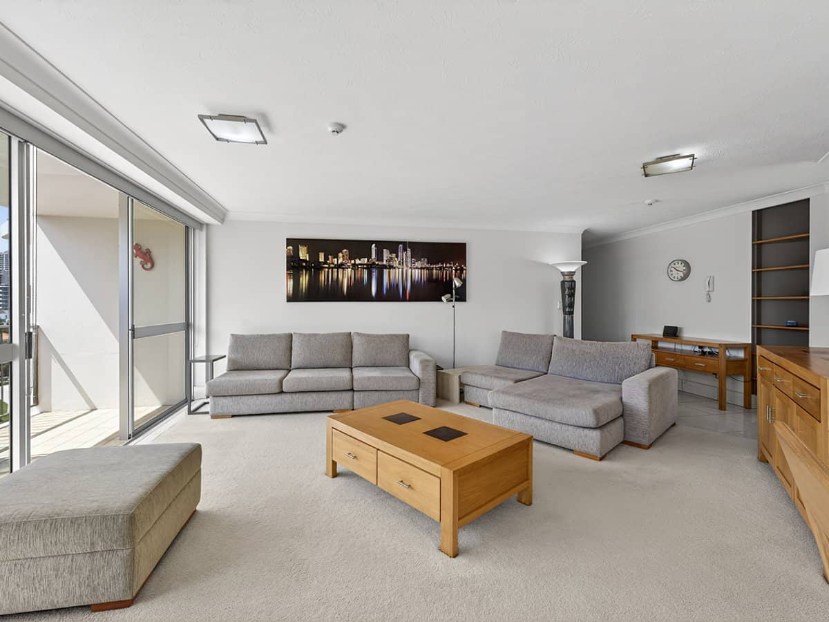 21 Peninsular Drive, SURFERS PARADISE - Thumbnail 11