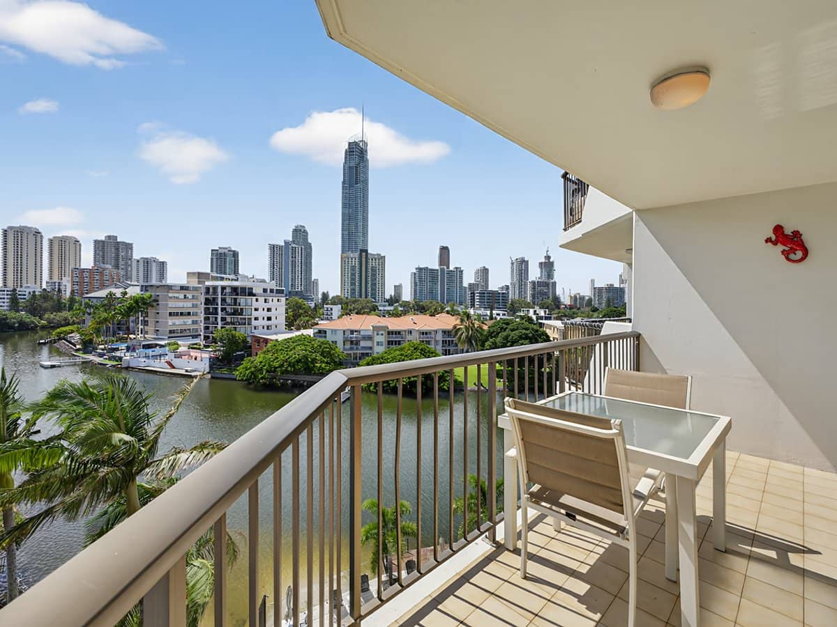 21 Peninsular Drive, SURFERS PARADISE - Thumbnail 12