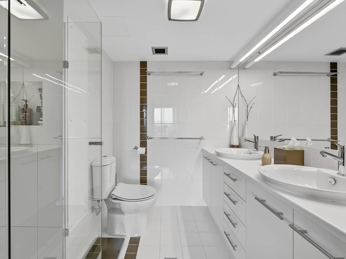 21 Peninsular Drive, SURFERS PARADISE - Thumbnail 14