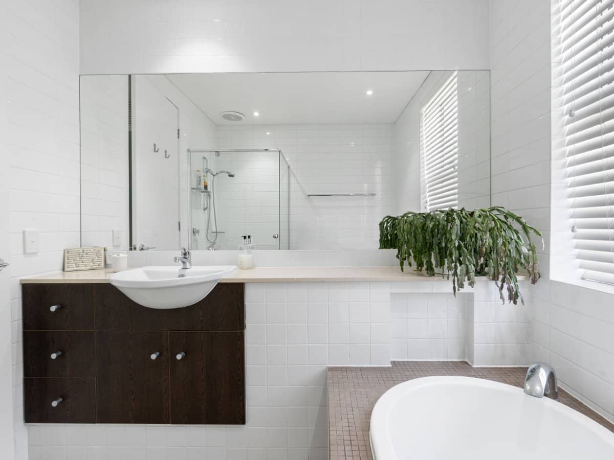 19 Paradise Island, SURFERS PARADISE - Thumbnail 17