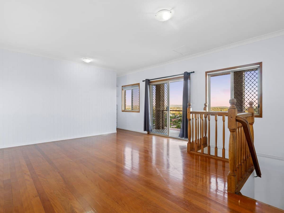 44 Ben Lexcen, MOUNT WARREN PARK - Thumbnail 7