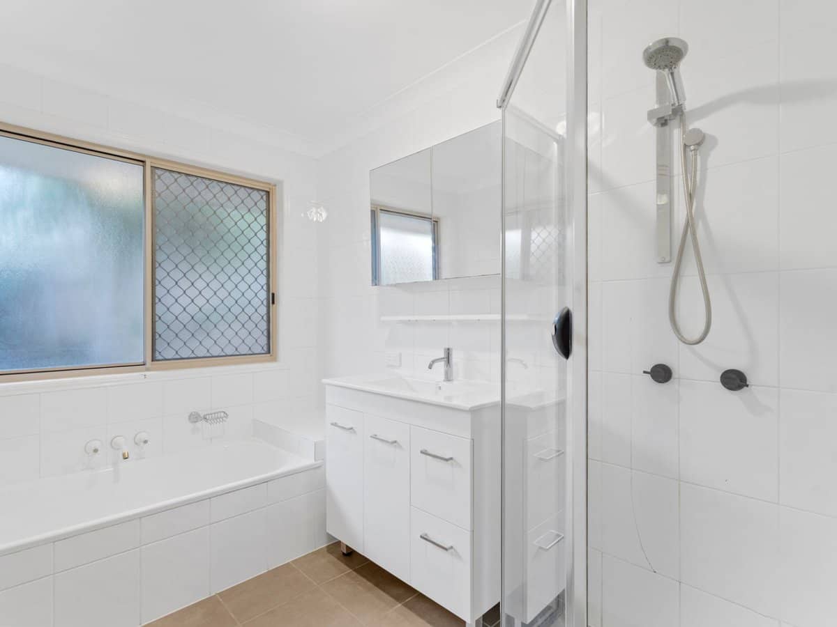 44 Ben Lexcen, MOUNT WARREN PARK - Thumbnail 15