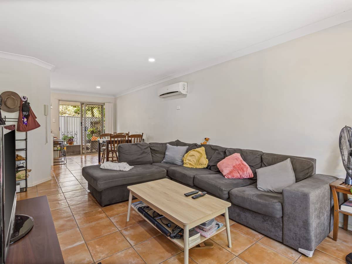 31 Archipelago Street, Pacific Pines - Thumbnail 3