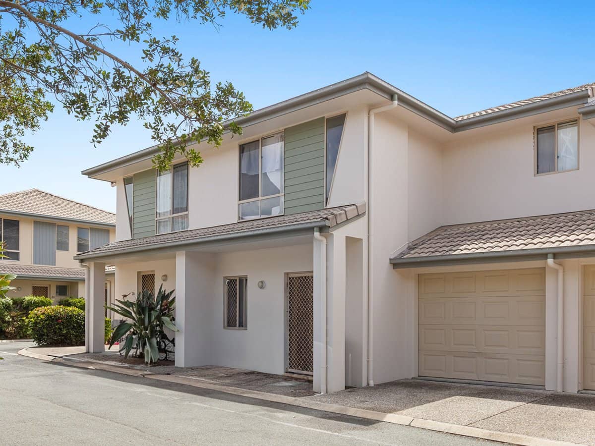 154-162 River Hills Road, Eagleby - Thumbnail 1