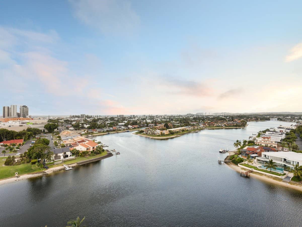 54 Hooker Boulevard, Mermaid Waters - Thumbnail 16