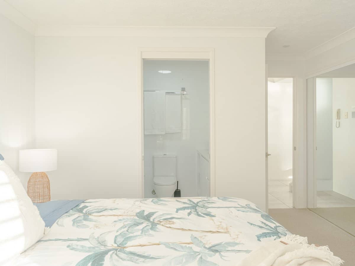 1 Sea Street, TUGUN - Thumbnail 7