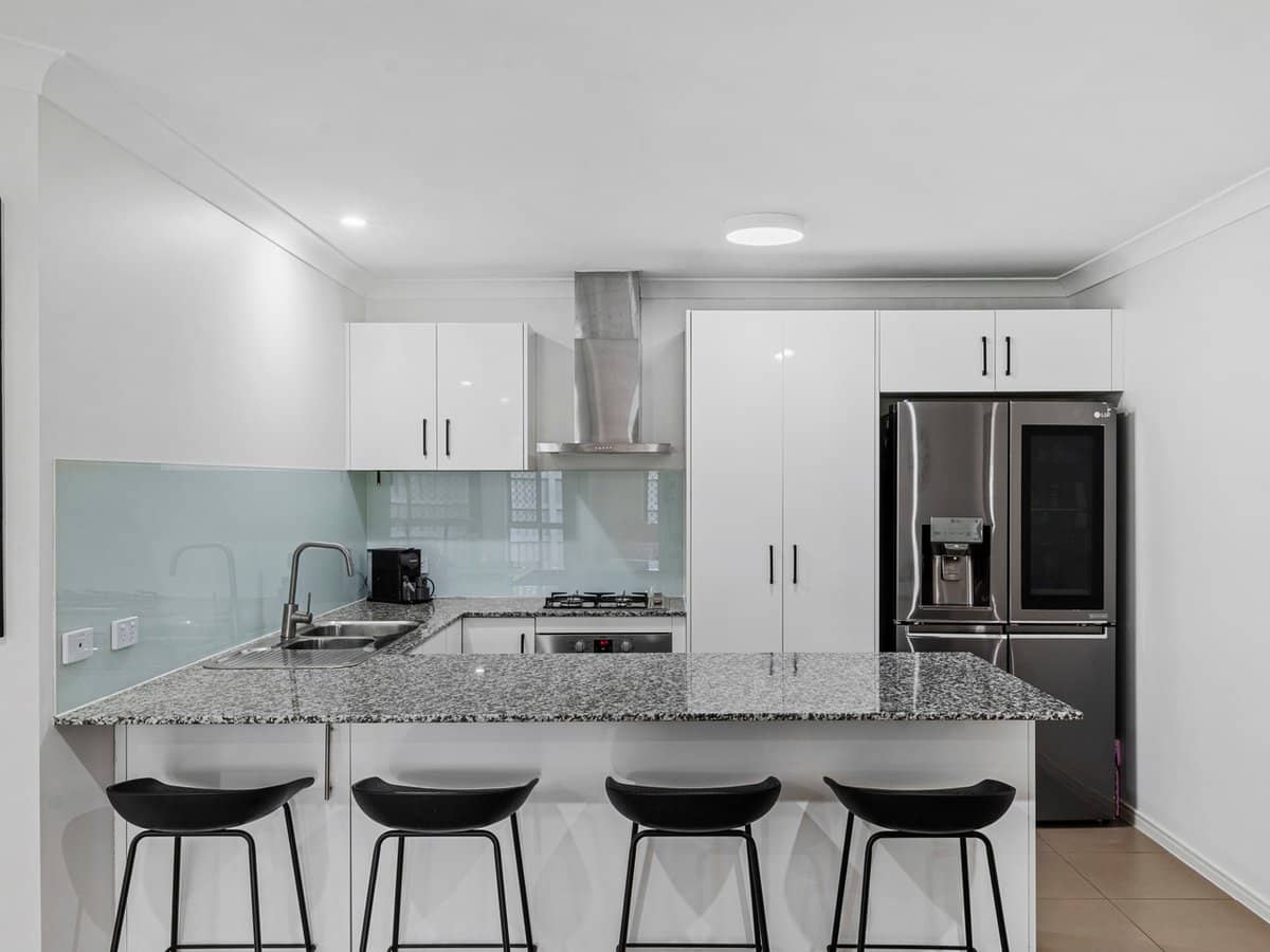 13 Breezeway Drive, BAHRS SCRUB - Thumbnail 5