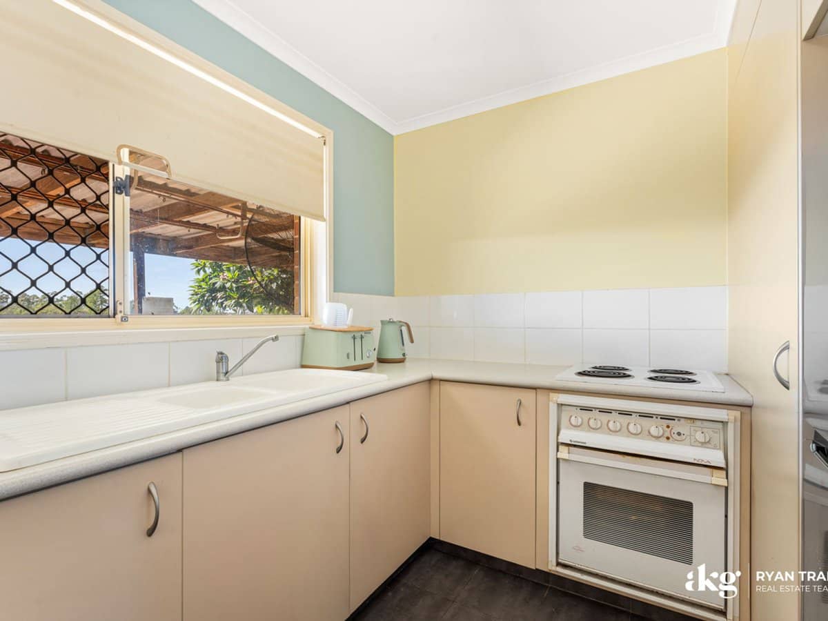 26-38 Halliday Street, EAGLEBY - Thumbnail 4