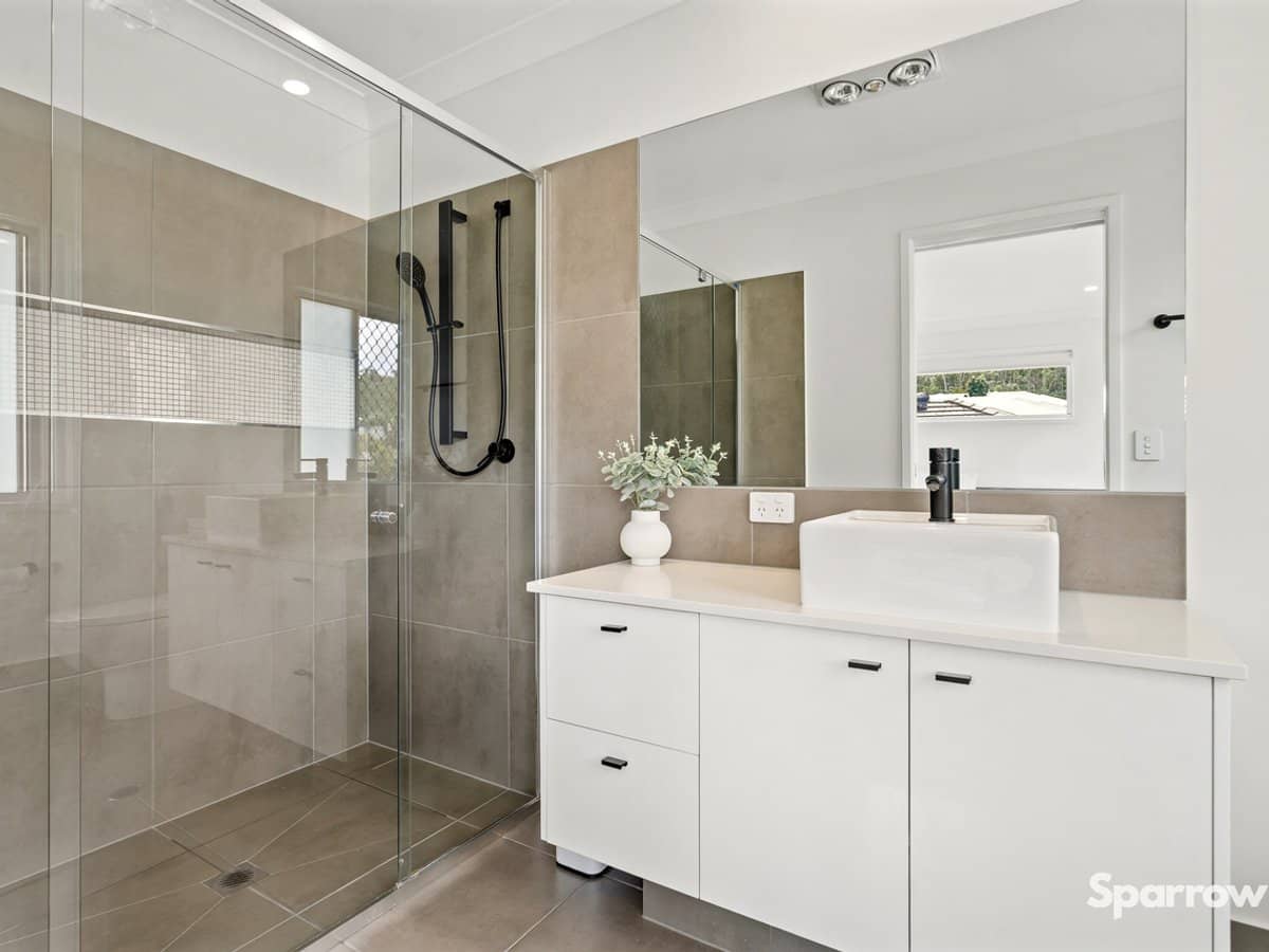 1 Falco Drive, BAHRS SCRUB - Thumbnail 11