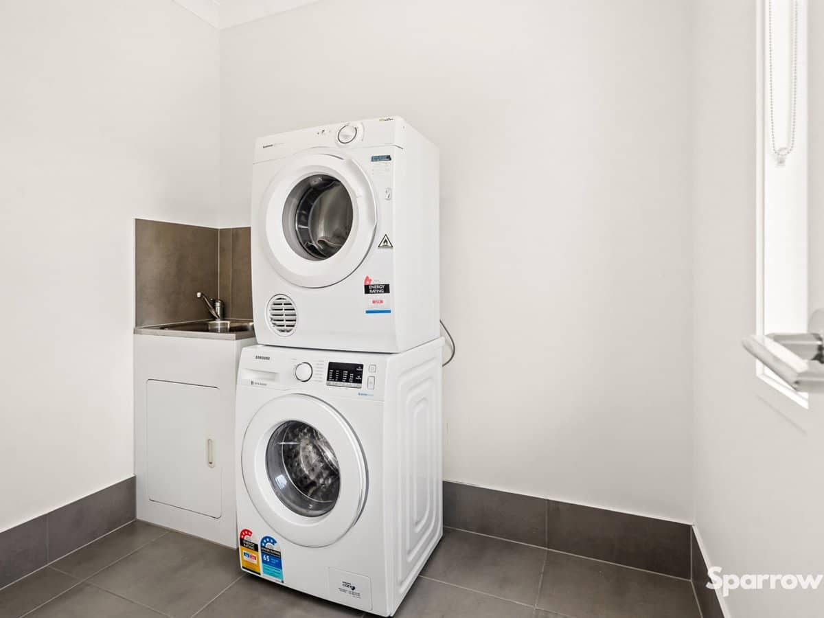 1 Falco Drive, BAHRS SCRUB - Thumbnail 16