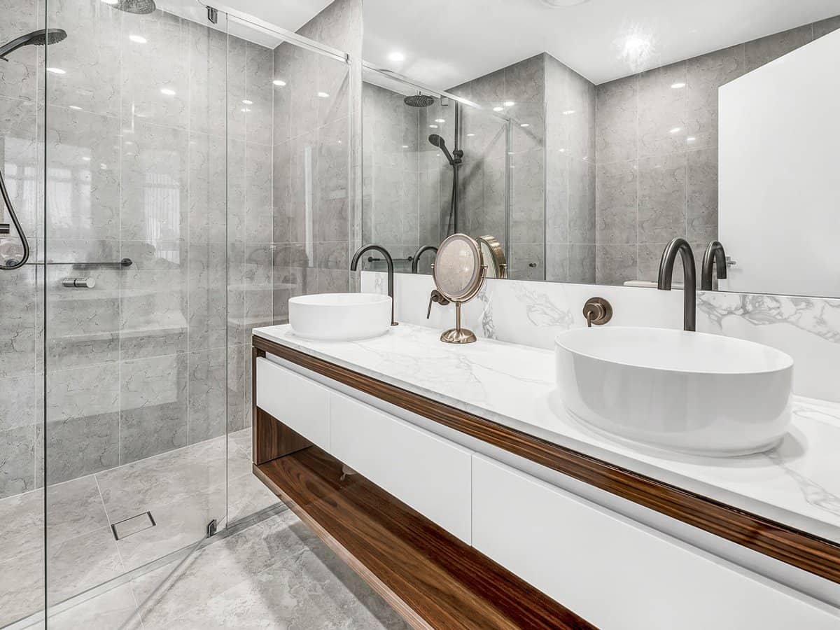 28-30 Second Avenue, BROADBEACH - Thumbnail 16