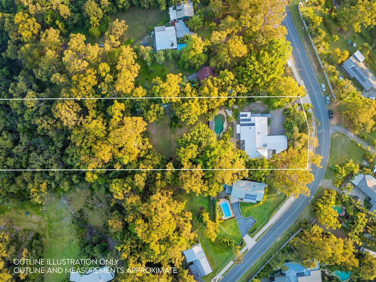 37 Bridgman Drive, REEDY CREEK - Thumbnail 6