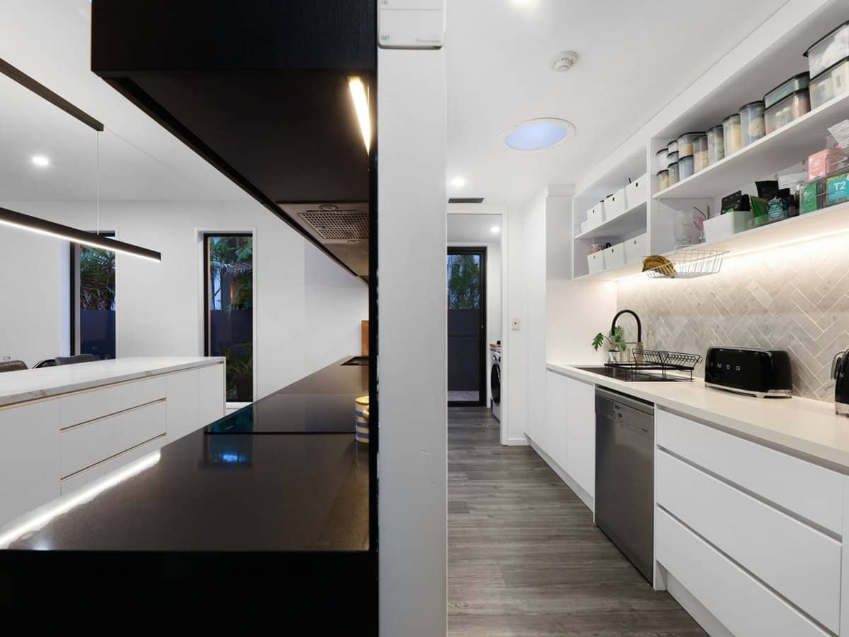 2029 The Circle, Sanctuary Cove - Thumbnail 13