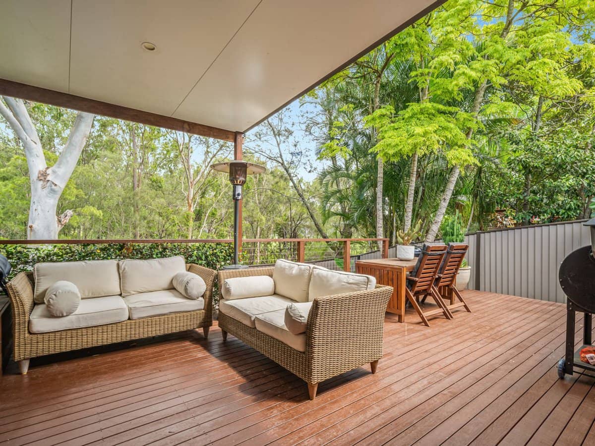 53 Corunna Crescent, Ashmore - Thumbnail 2