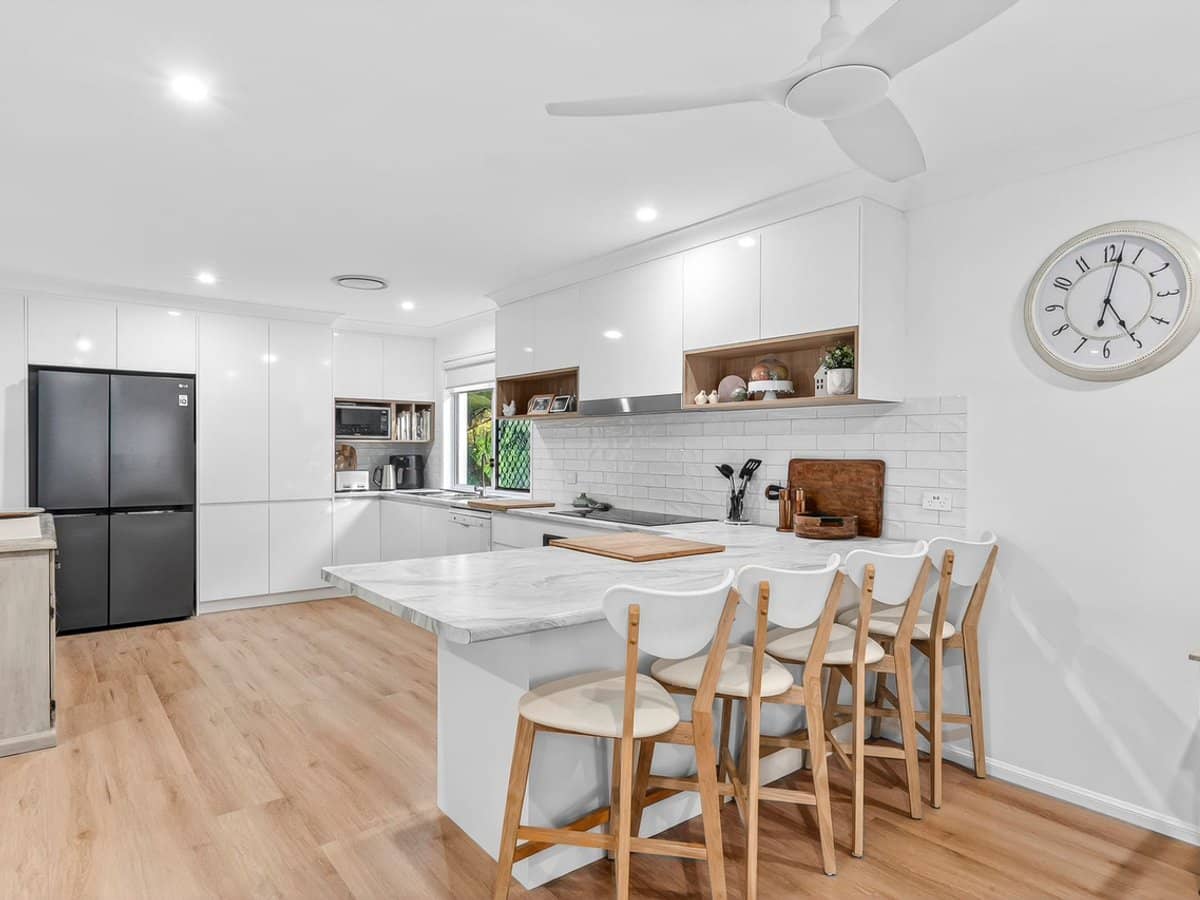 14 Elfin Street, ROBINA - Thumbnail 6