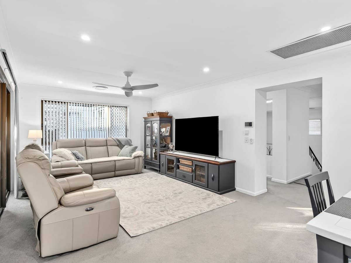 14 Elfin Street, ROBINA - Thumbnail 11