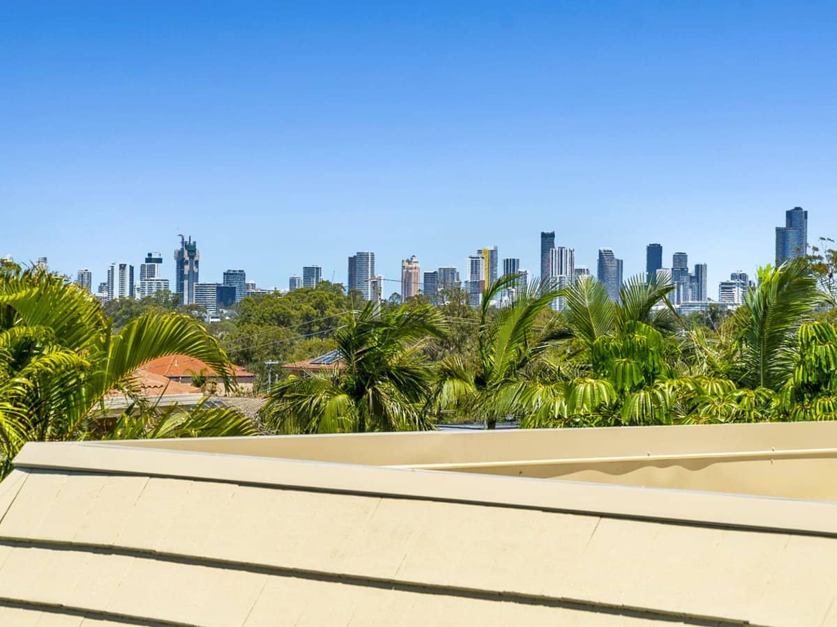 7 Coolibah Street, SOUTHPORT - Thumbnail 15