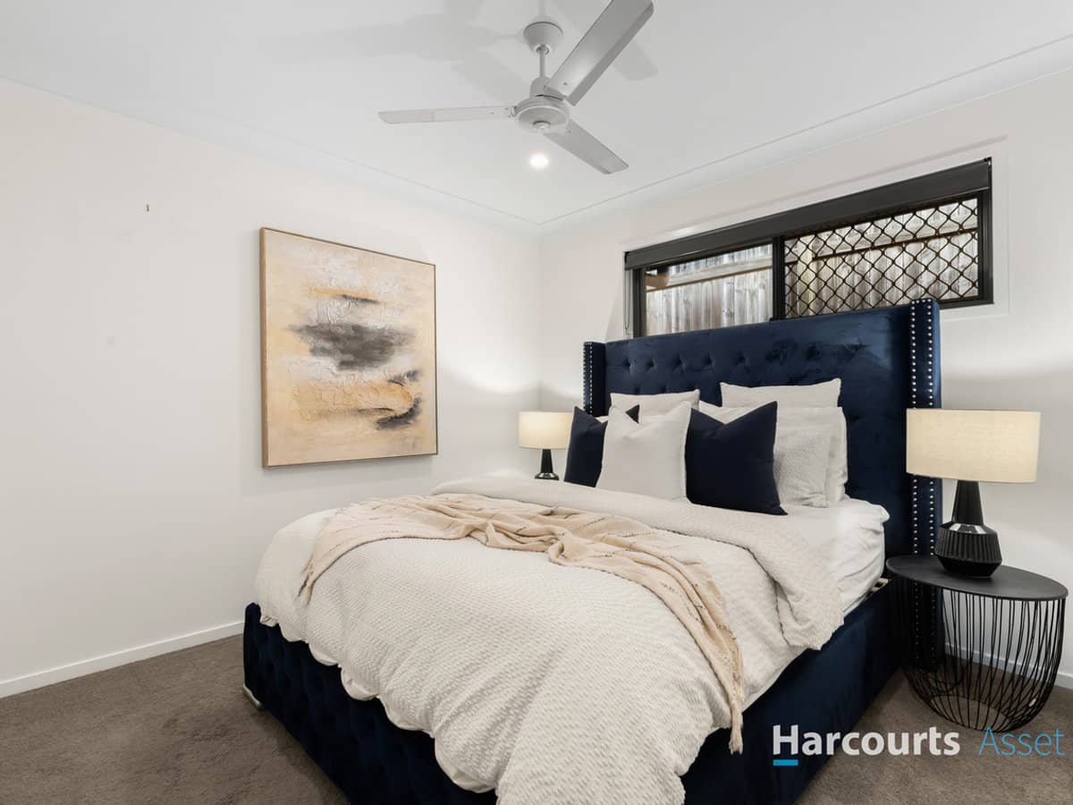 34 Arrowsmith Crescent, ORMEAU HILLS - Thumbnail 11