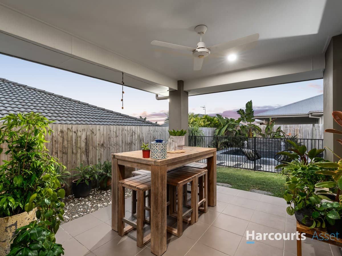 34 Arrowsmith Crescent, ORMEAU HILLS - Thumbnail 16