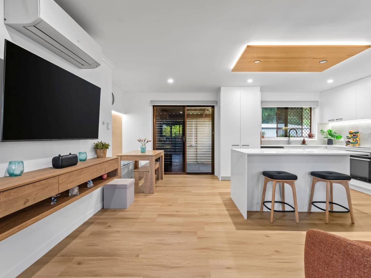 1 Marble Drive, Carrara - Thumbnail 10