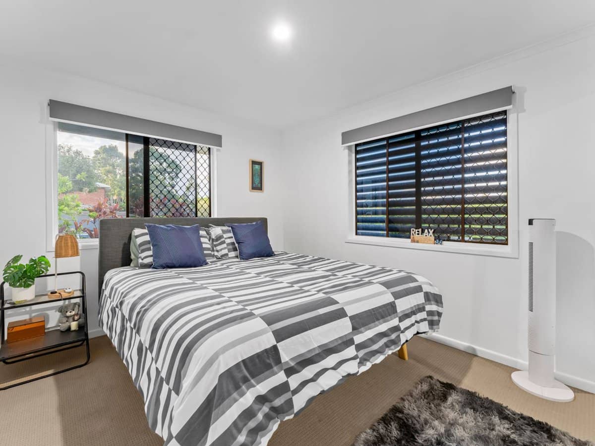 1 Marble Drive, Carrara - Thumbnail 13