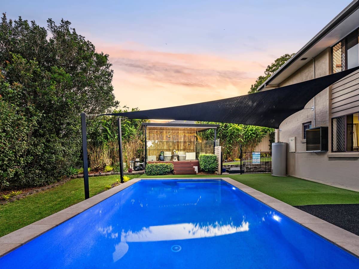 1 Marble Drive, Carrara - Thumbnail 20