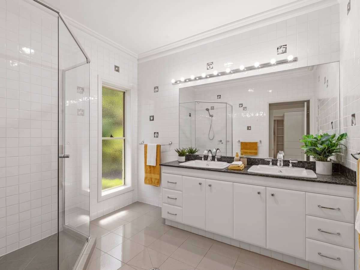 69-73 Benowa Street, TAMBORINE MOUNTAIN - Thumbnail 10