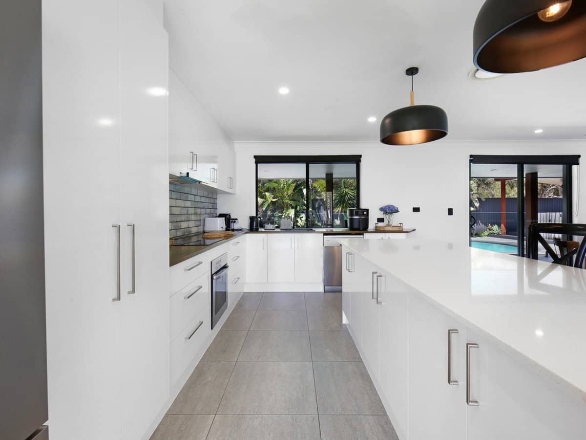 132 Acanthus Avenue, Burleigh Waters - Thumbnail 14