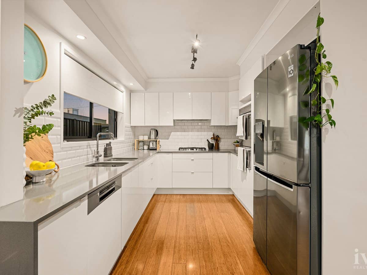 26 Scoter Avenue, Paradise Point - Thumbnail 6